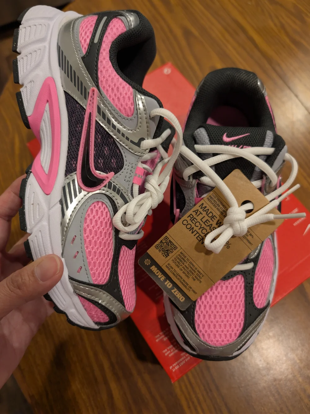 Nike V5 RNR Pink & Silver Running Shoes
